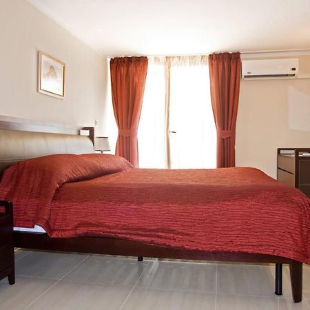 Oasis Park Hotel - New Managment Nesebar Bagian luar foto