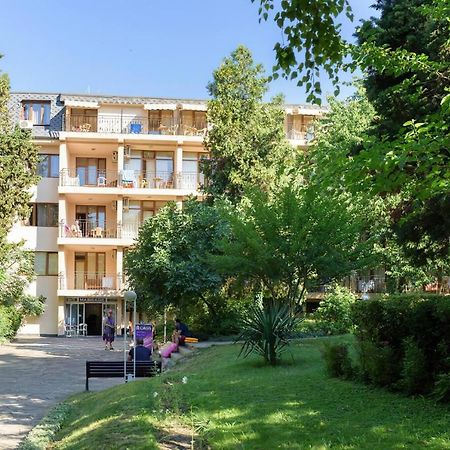 Oasis Park Hotel - New Managment Nesebar Bagian luar foto