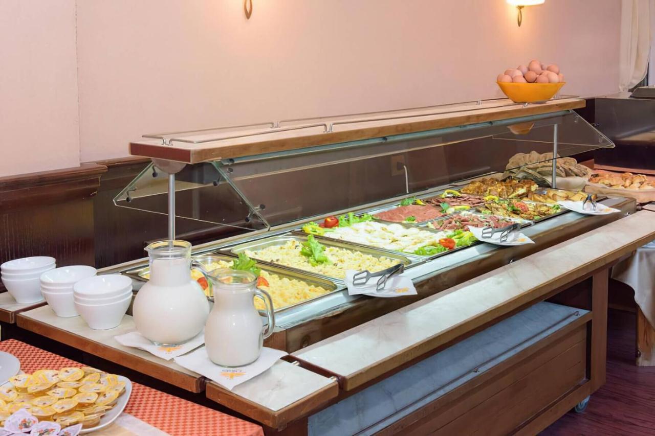 Oasis Park Hotel - New Managment Nesebar Bagian luar foto
